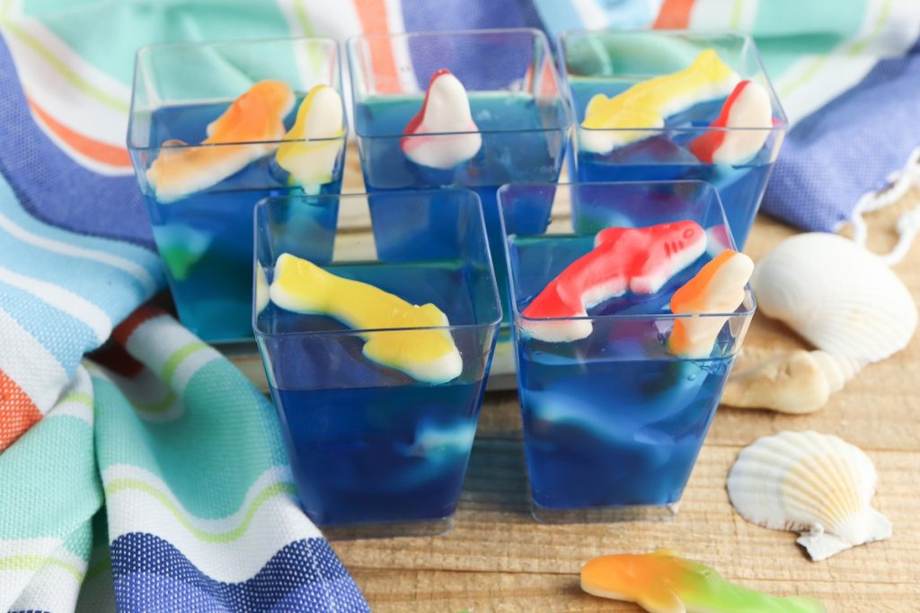 shark cups - final image