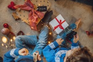 Christmas Bucket List - gift wrapping