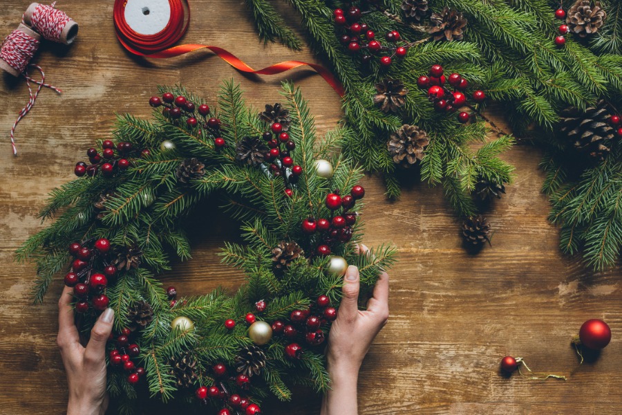 Christmas Bucket List - wreath making