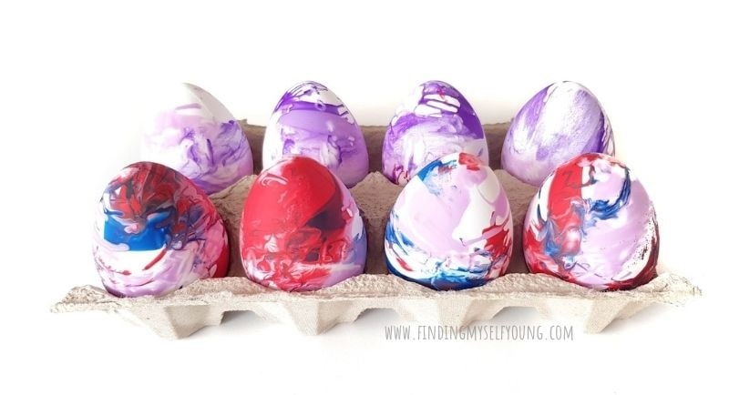 Easy Spin Art Easter Eggs How to Dye Eggs with a Salad Spinner