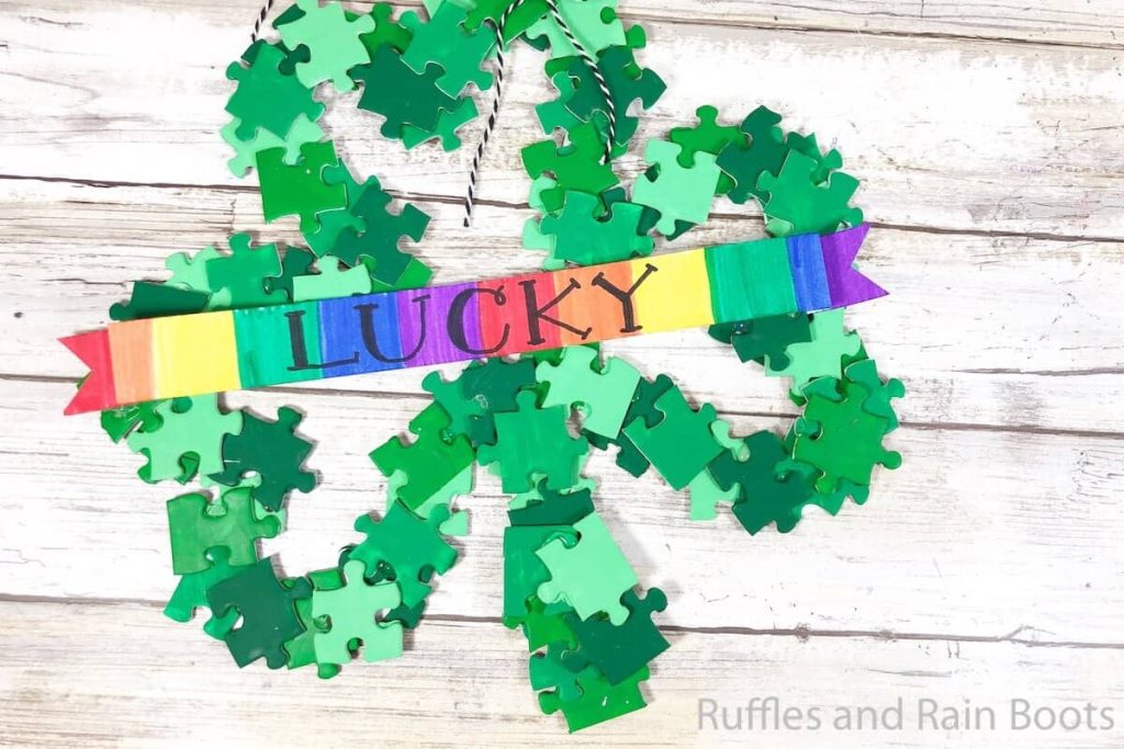 easy-shamrock-wreath-you-can-make-in-minutes