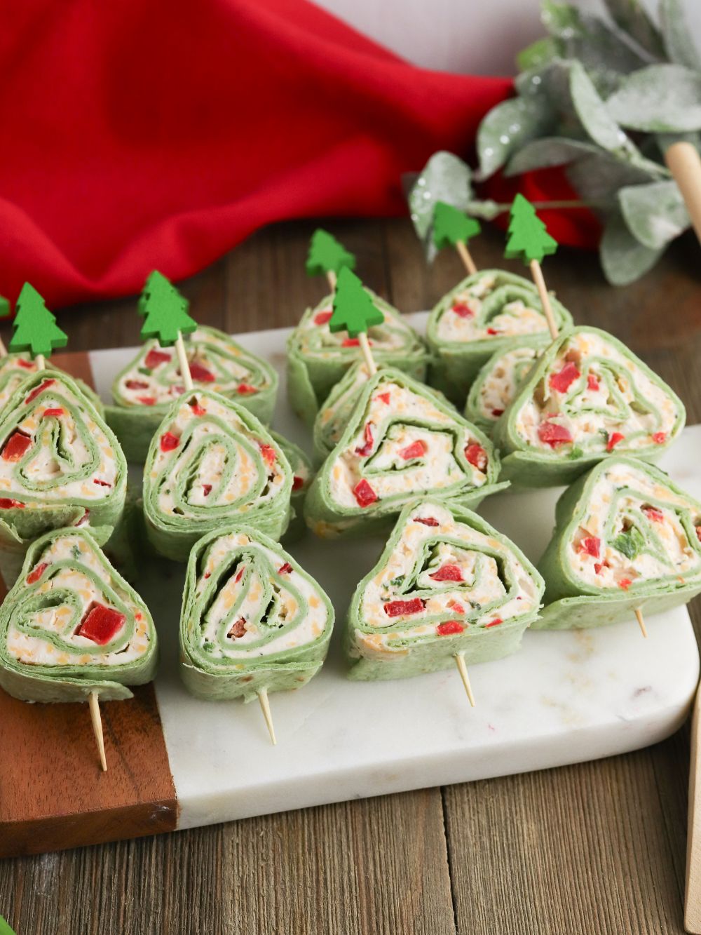 How to Make Christmas Tree Pinwheels